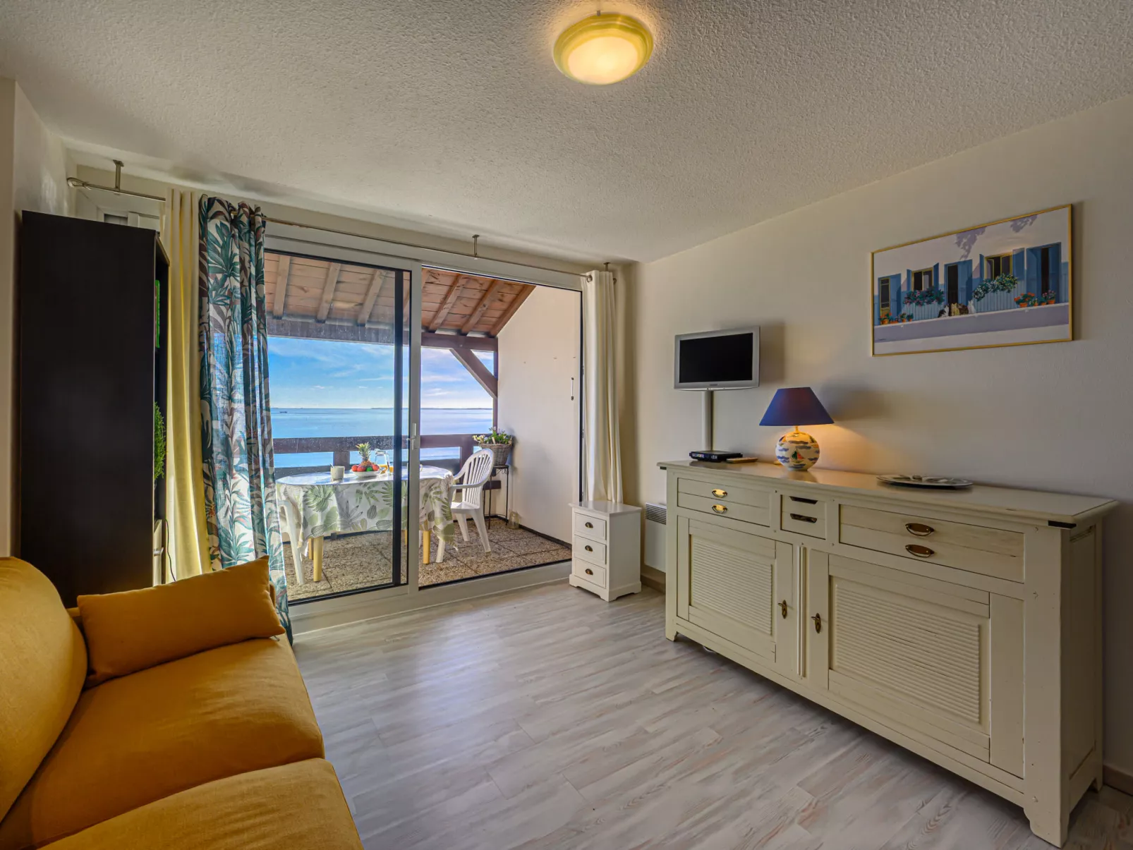 Le Britannia-Drinnen