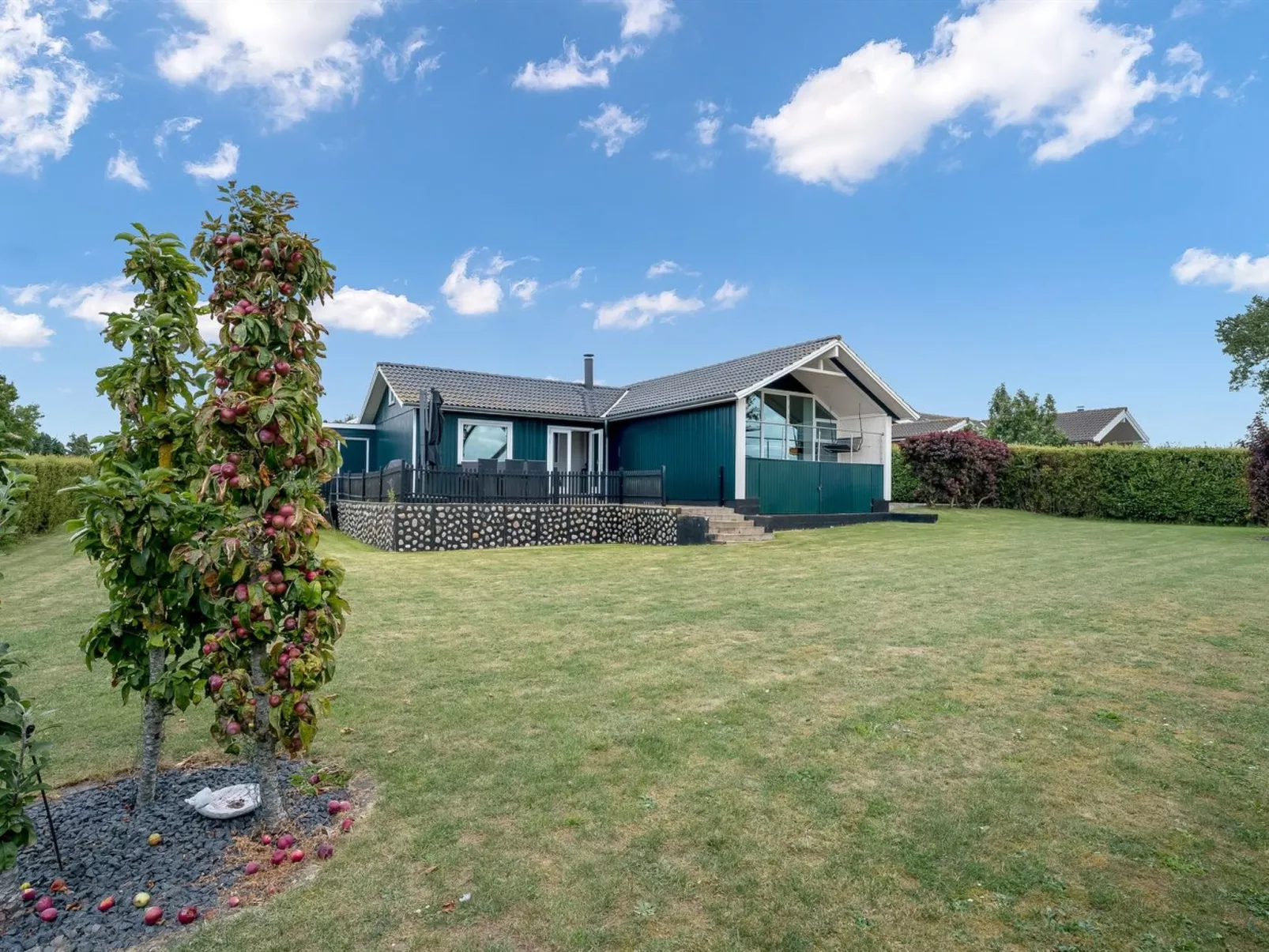 "Panu" - 2.1km from the sea-Outside