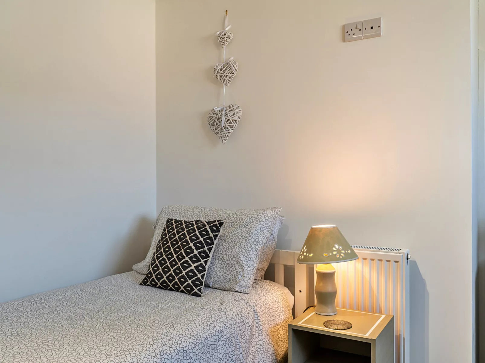 Brunels Reach-Drinnen