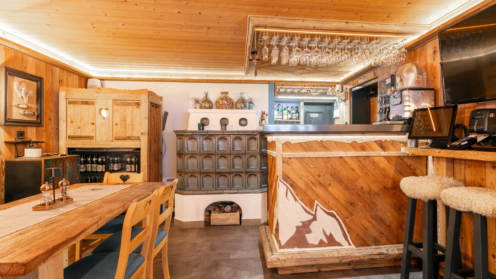 Bergzeit Hollersbach L-Dining room