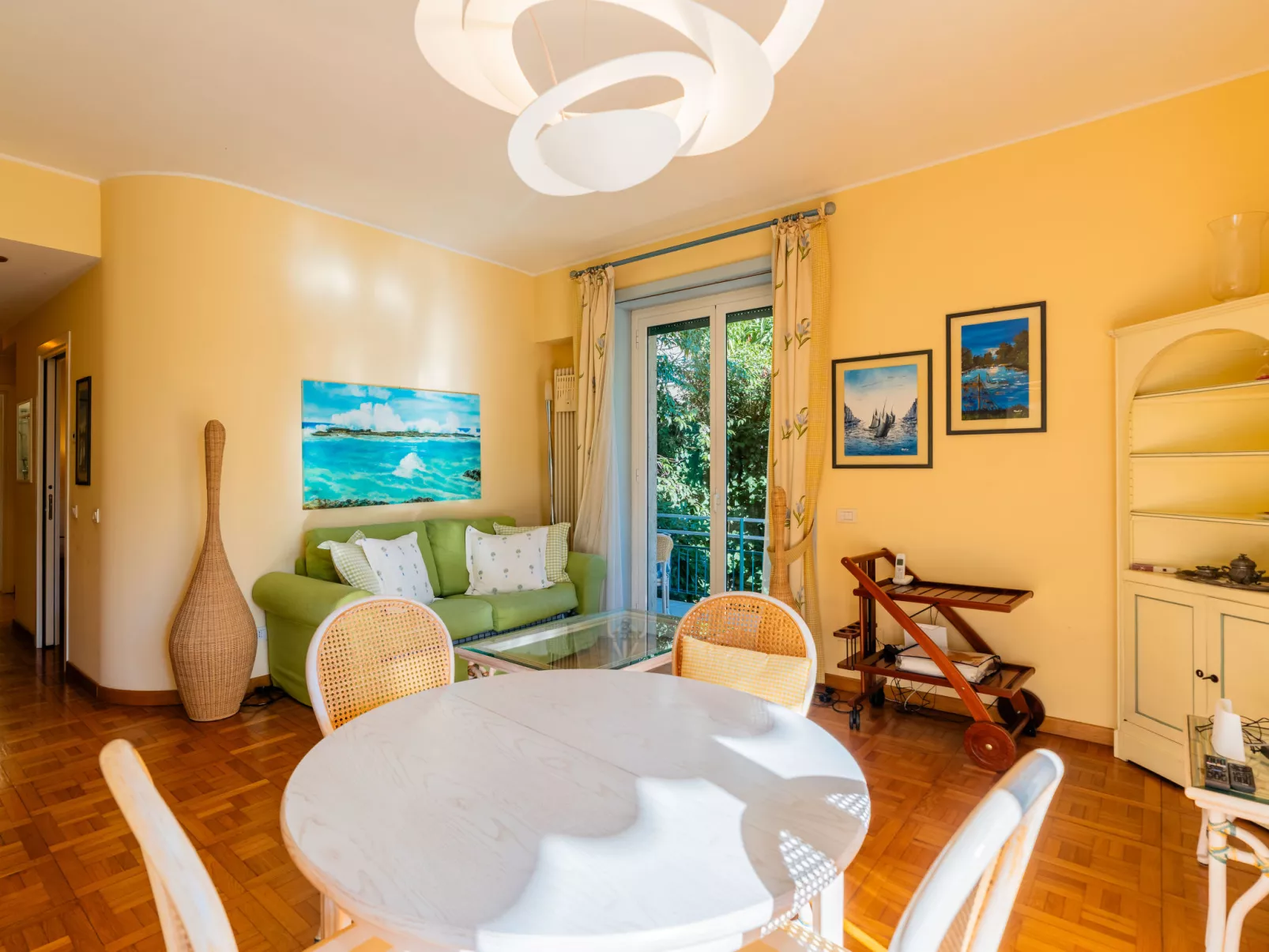 Sunshine Dreams-Dedans