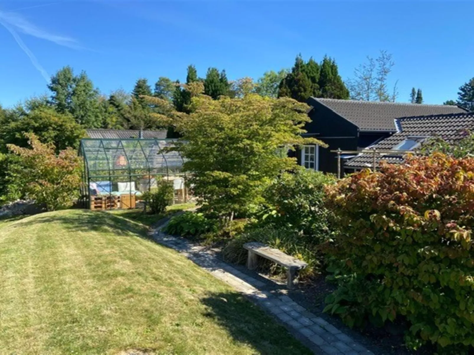 "Hughe" - 1.3km from the sea-Dehors