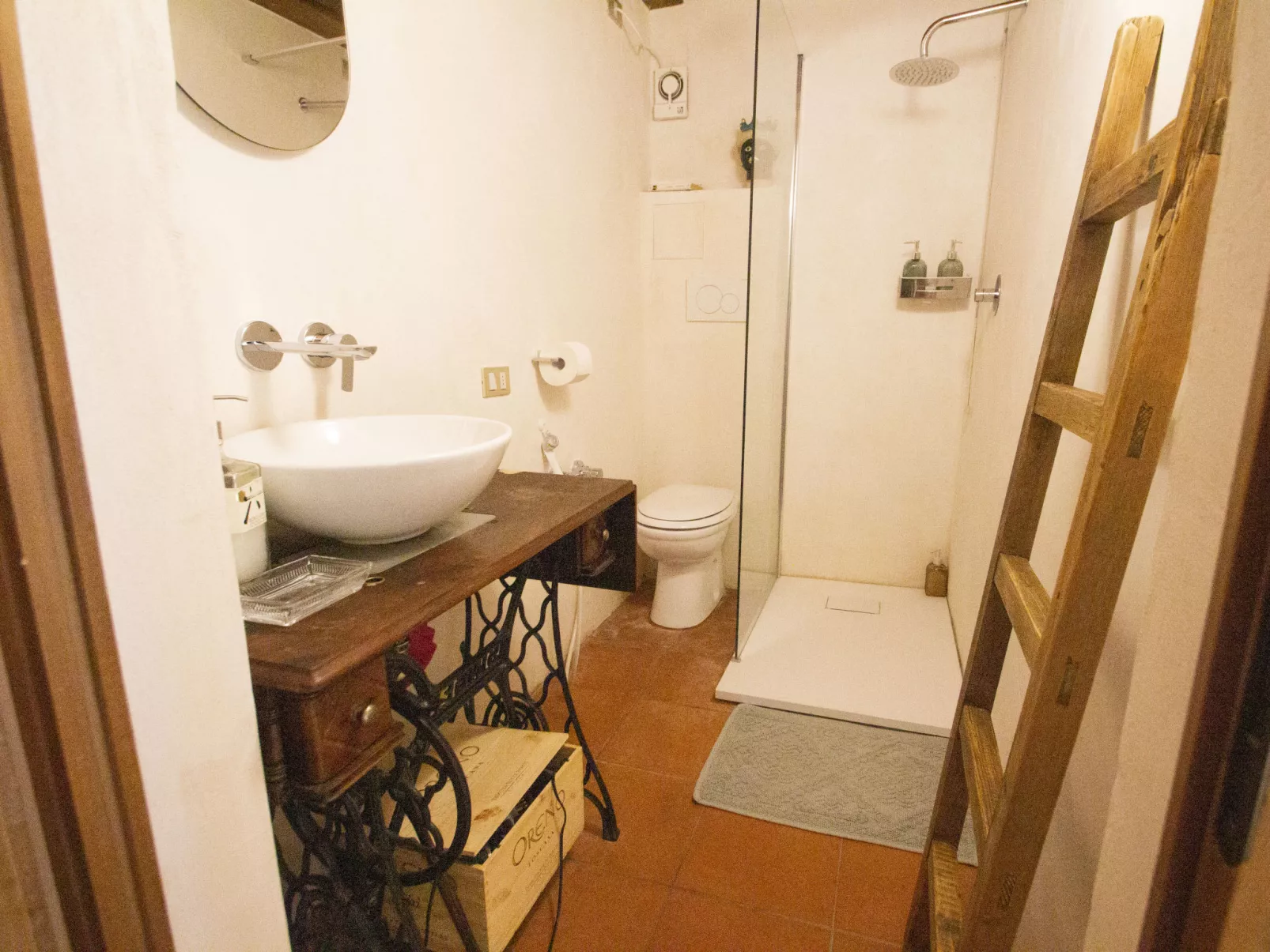 Il Frassino del Borgo di Ghiora-Inside