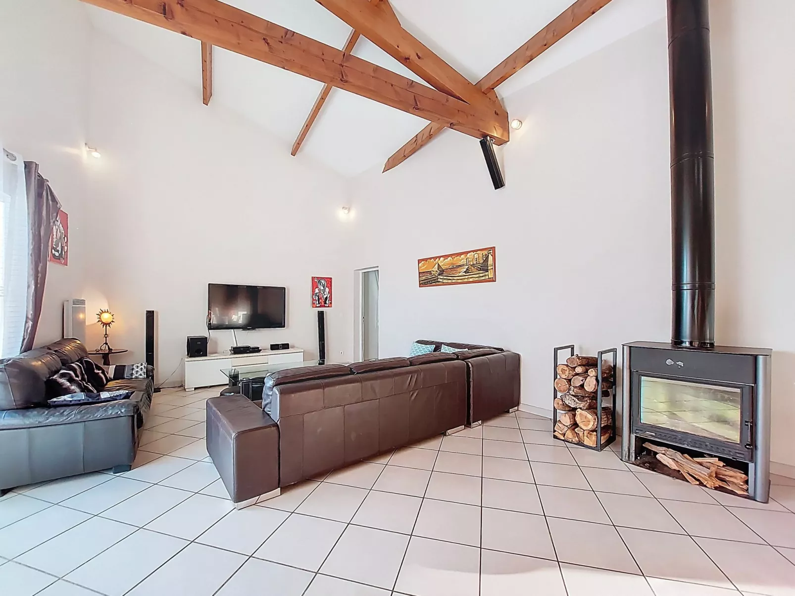 Les Roselières-Drinnen