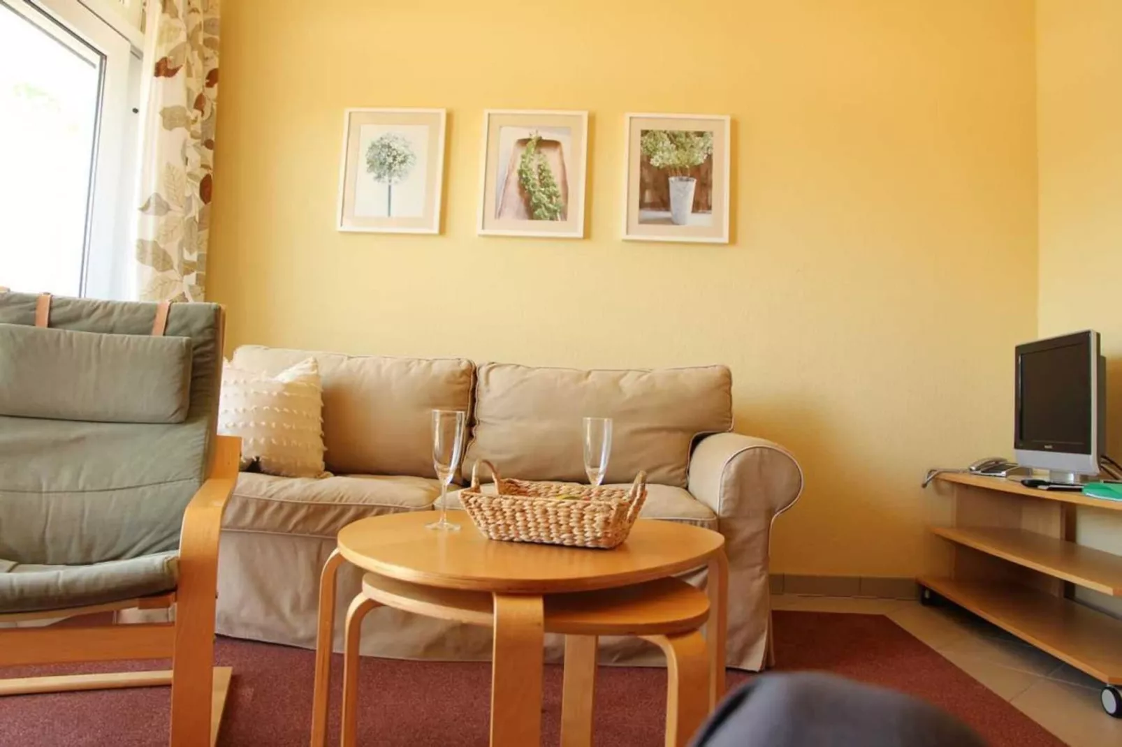 Schneeeule 209-Living room