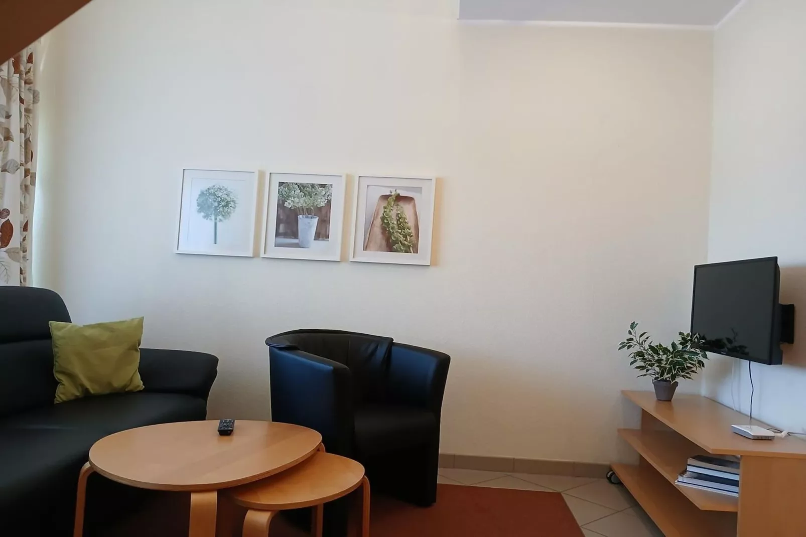 Schneeeule 219-Living room