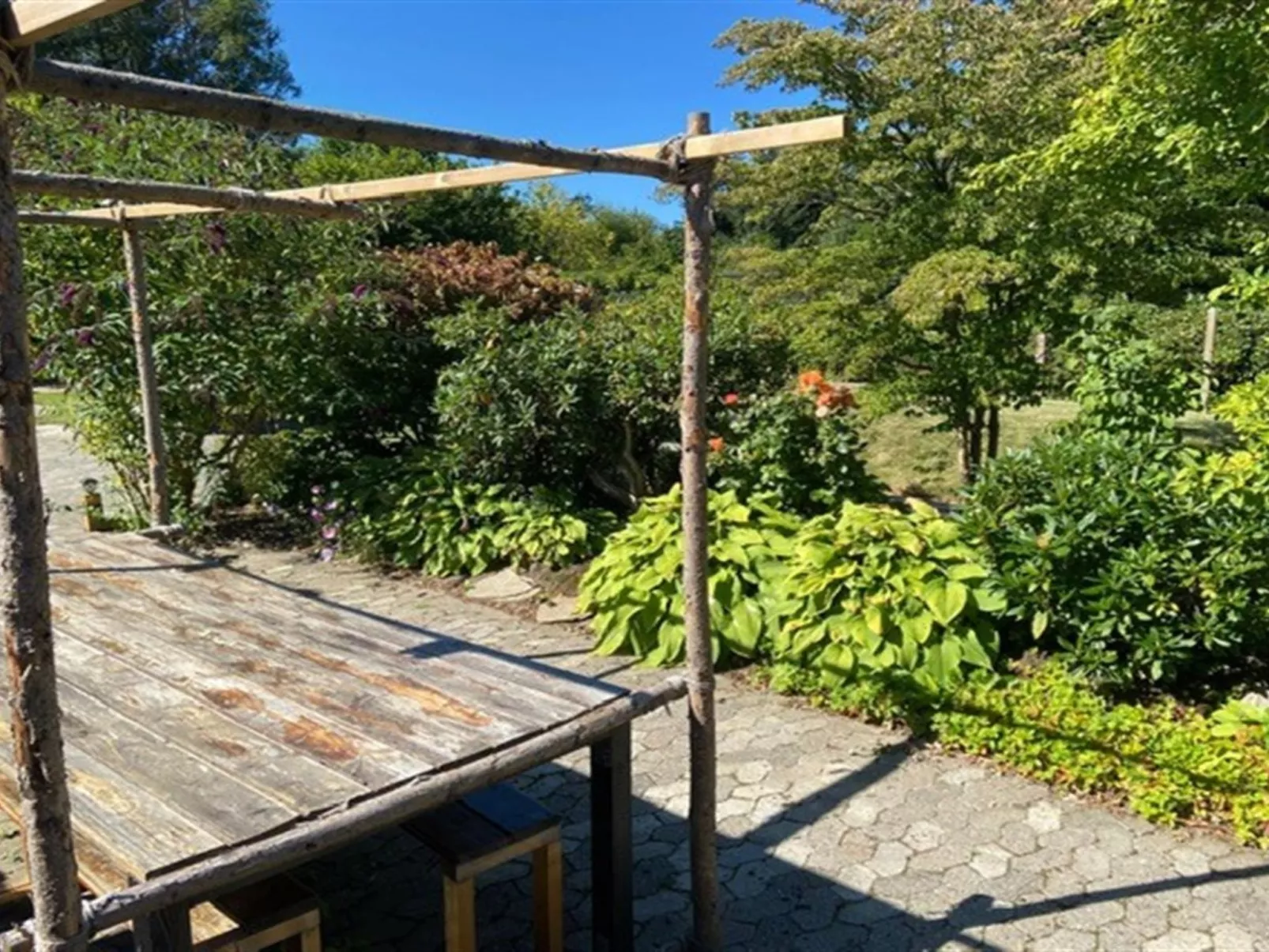 "Hughe" - 1.3km from the sea-Dehors