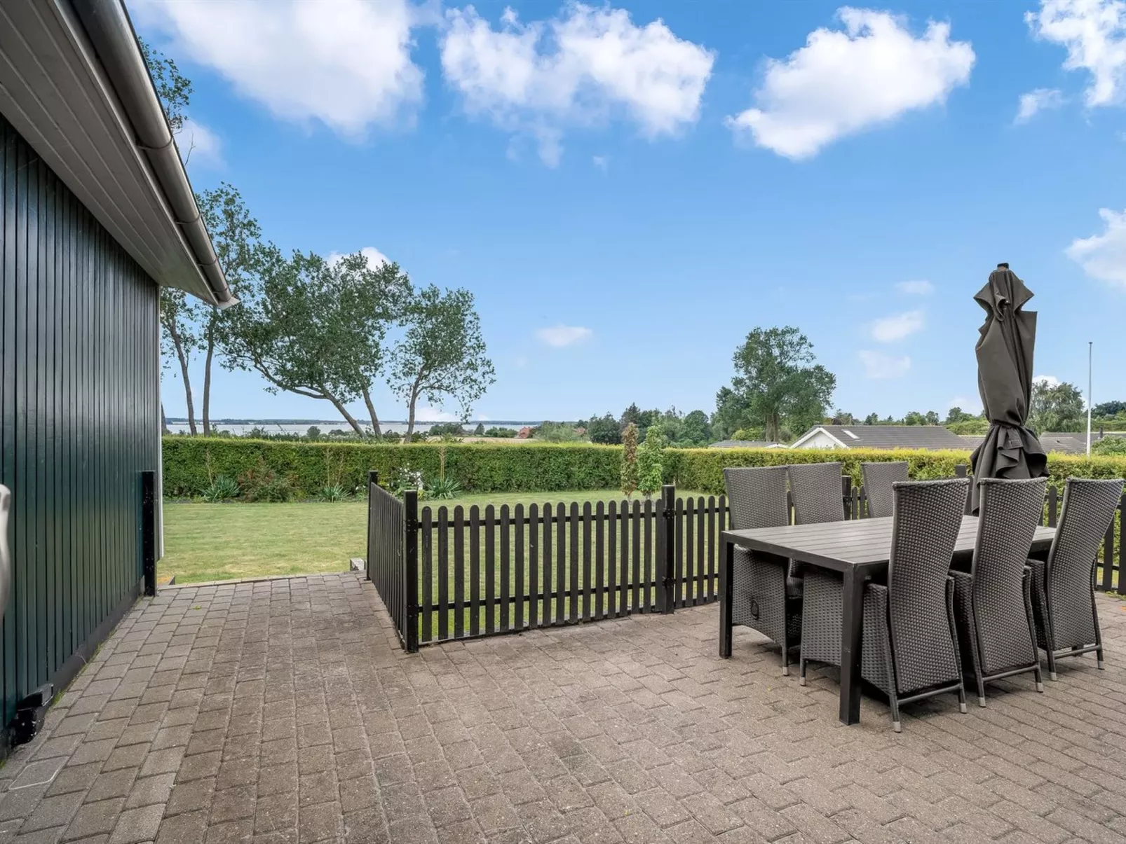 "Panu" - 2.1km from the sea-Outside