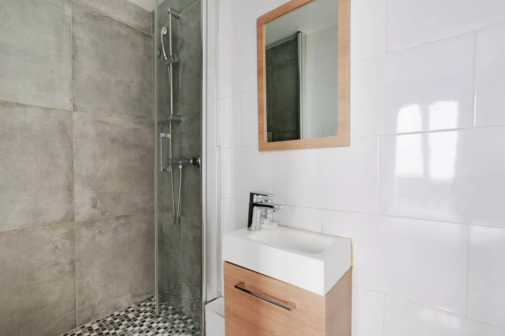 PK-2-STEINKERQUE-Bathroom