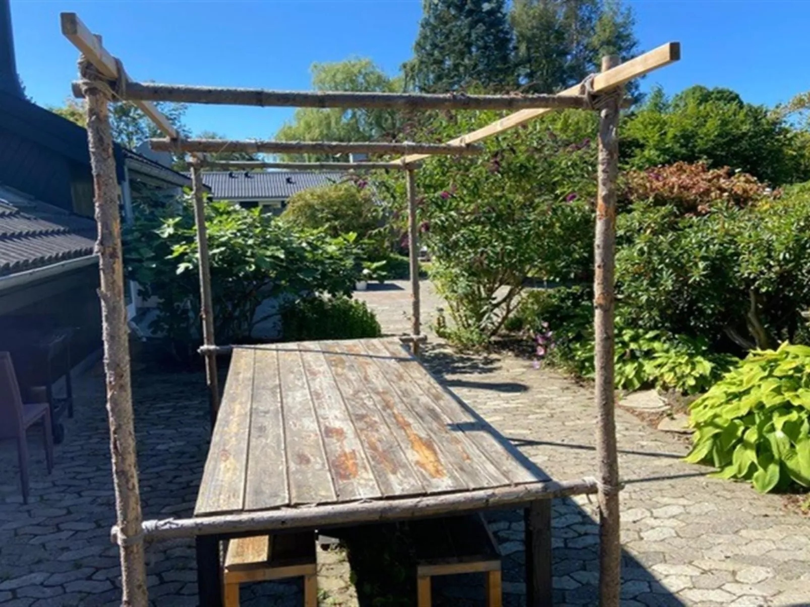 "Hughe" - 1.3km from the sea-Dehors