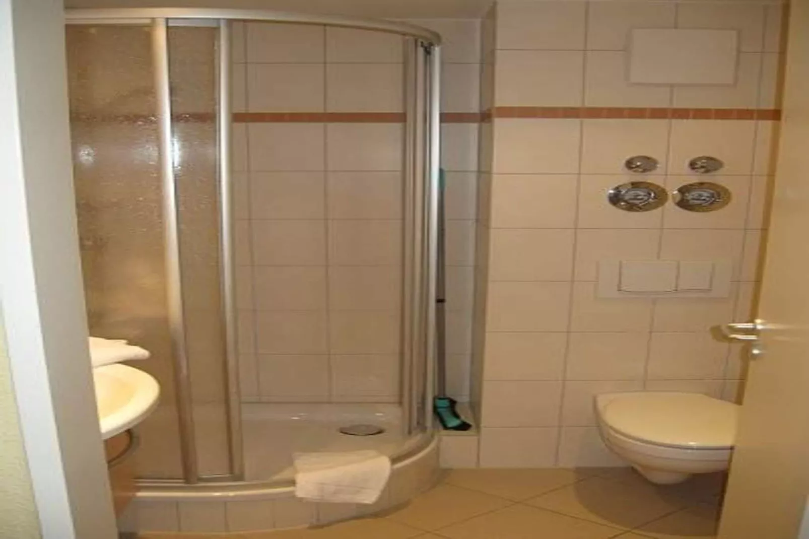 Schneeeule 225-Badezimmer