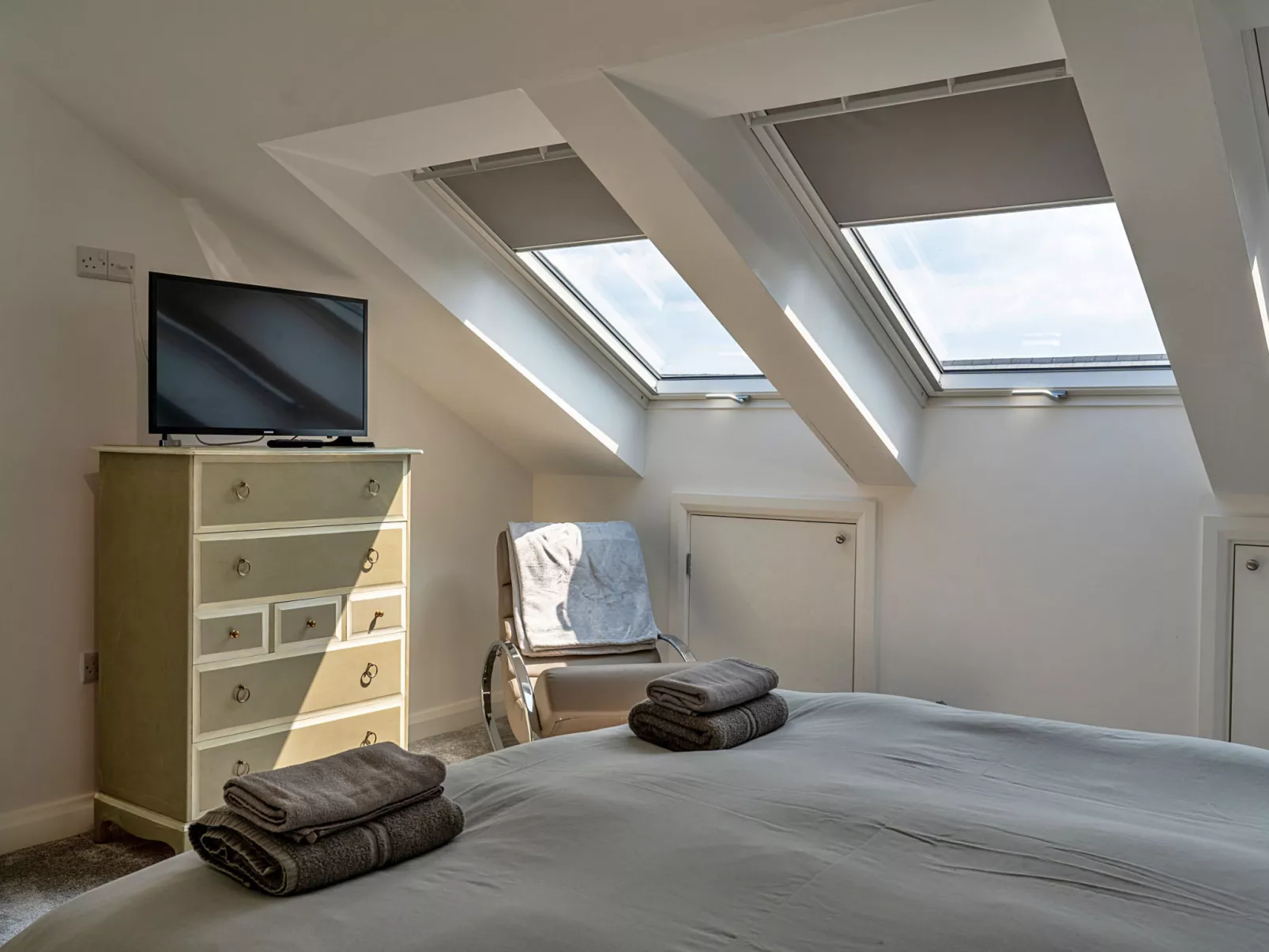 Brunels Reach-Drinnen