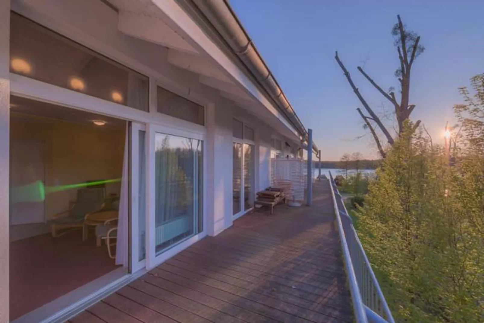 Schneeeule 220-Terrasse/Balkon