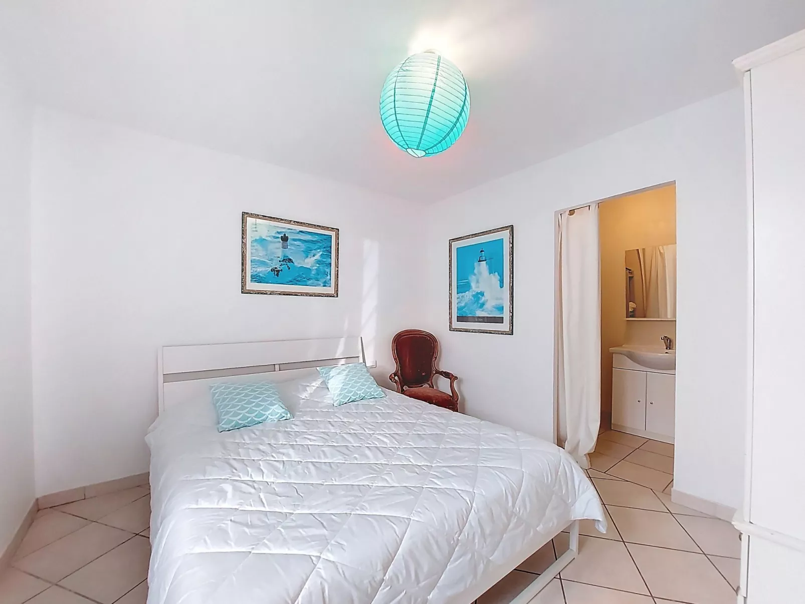 Les Roselières-Drinnen