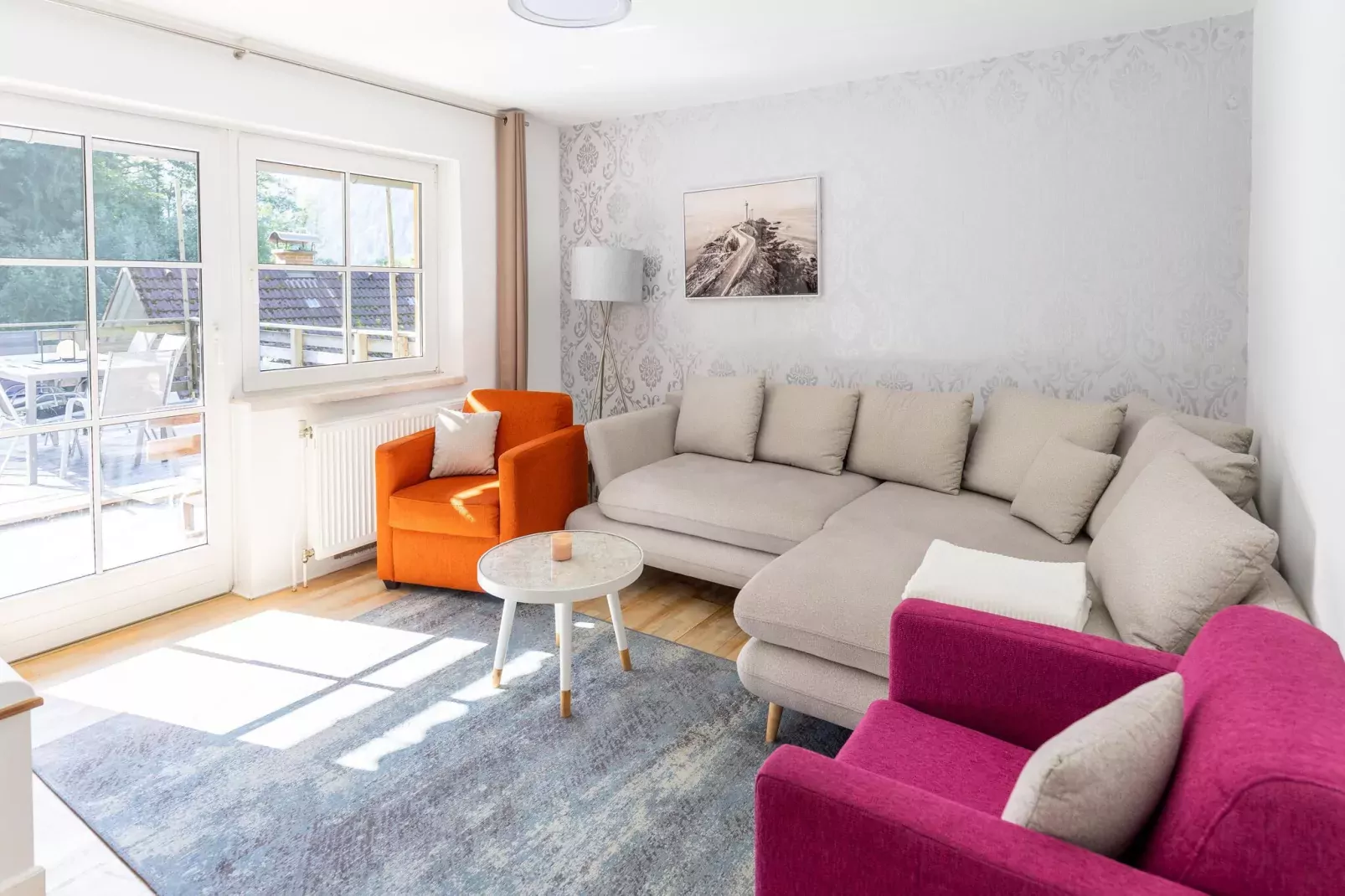 Haus Wasserfall 6 pax-Living room
