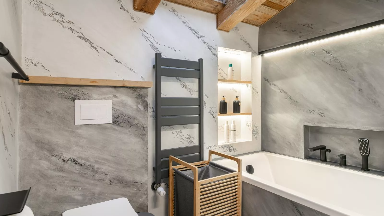 Almversteck Hollersbach-Bathroom