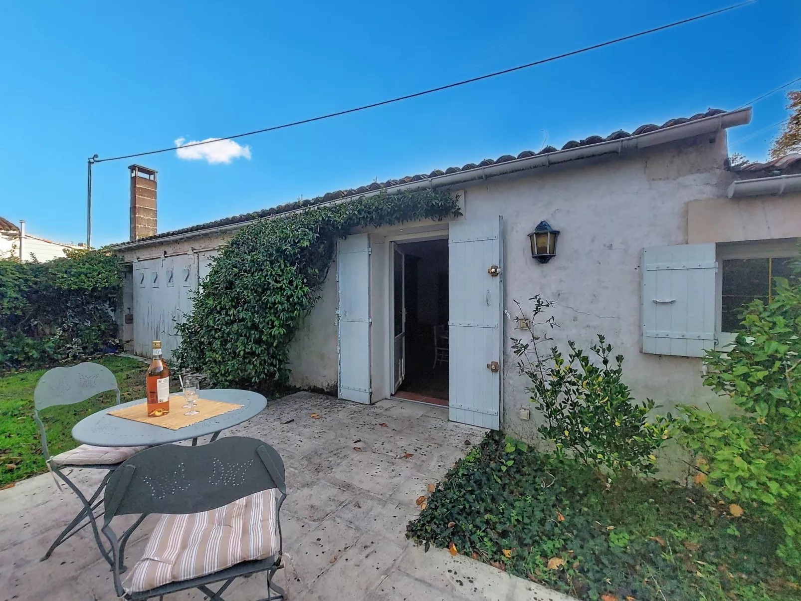 Le Four à Chaux-Draußen