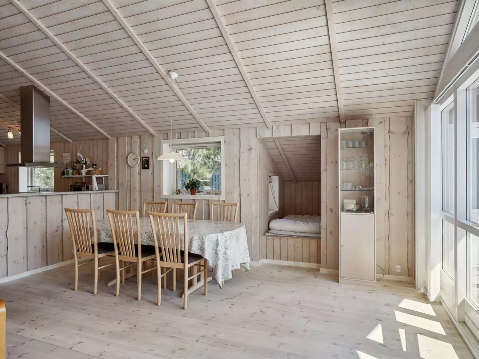 "Hialmar" - 300m from the sea-Dedans