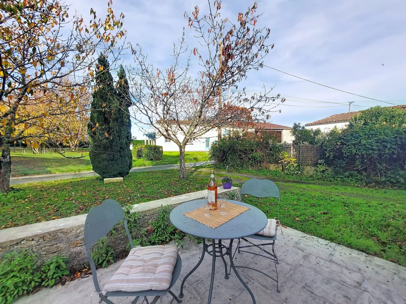 Le Four à Chaux-Draußen