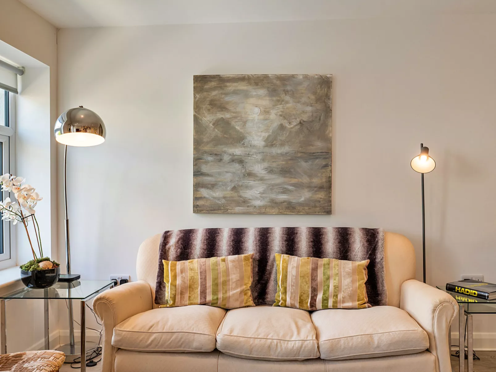 Brunels Reach-Drinnen