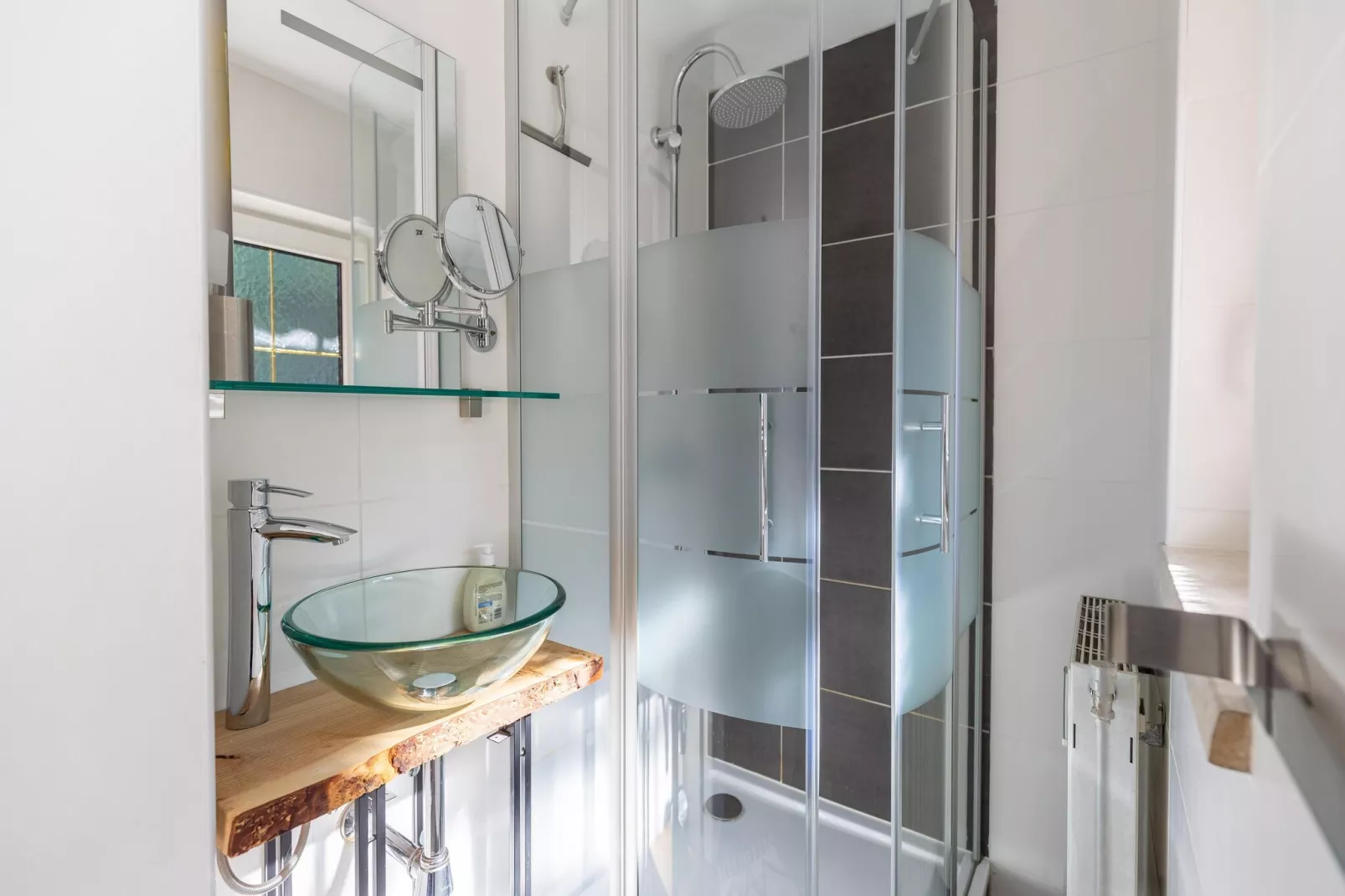 Haus Wasserfall 6 pax-Bathroom