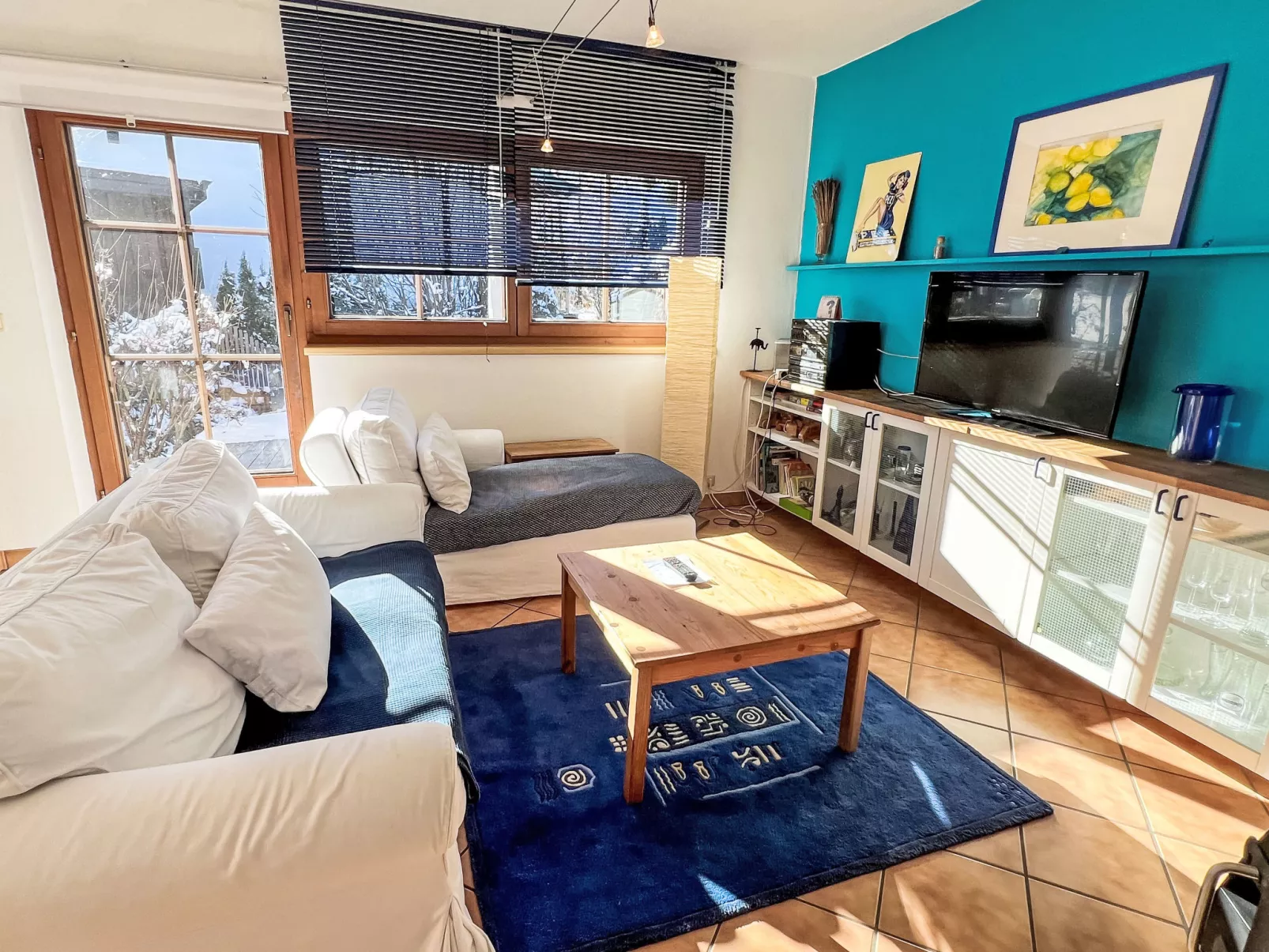 Blauer Elefant-Dedans