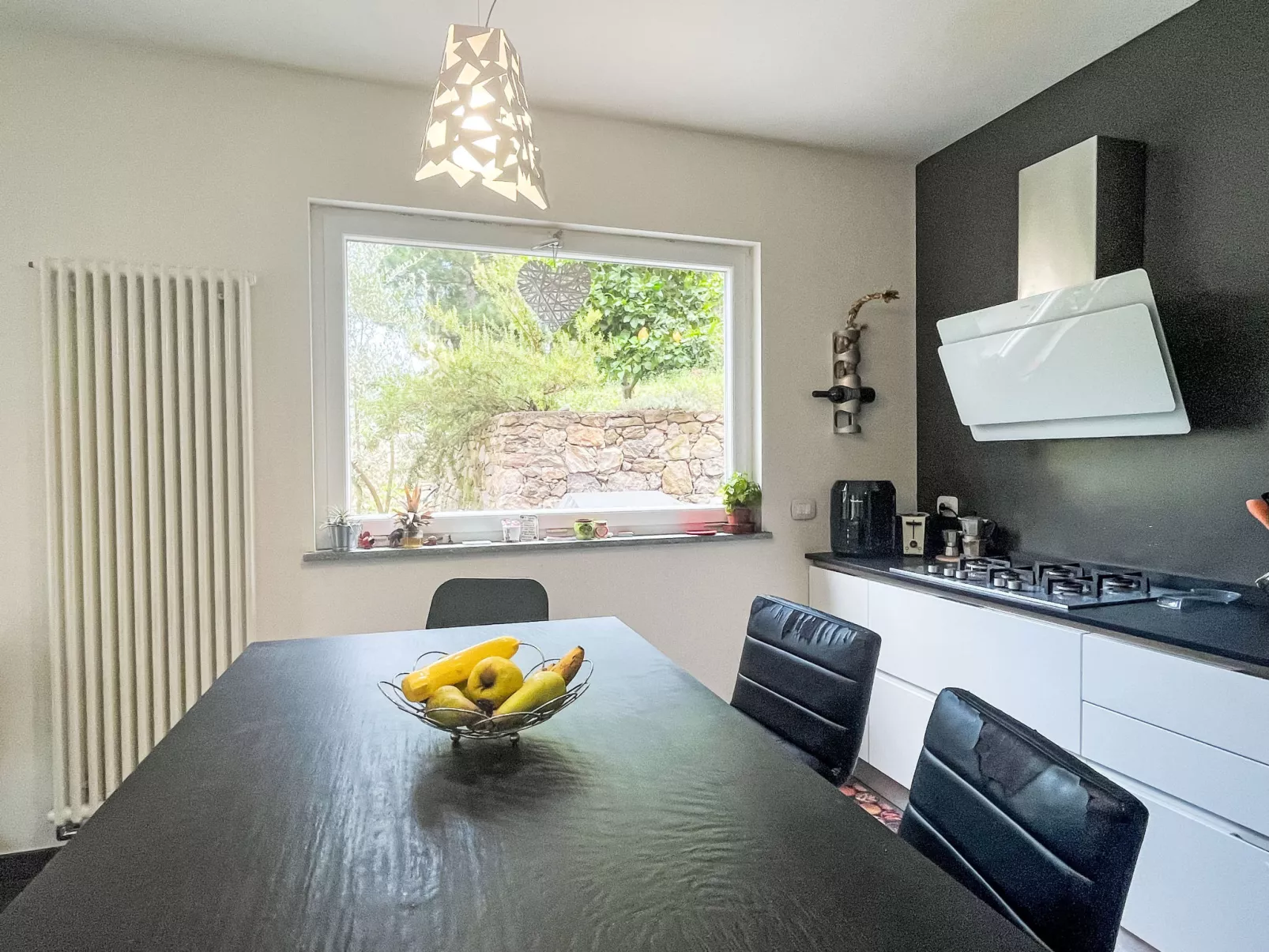 Le radici dell´ulivo-Inside