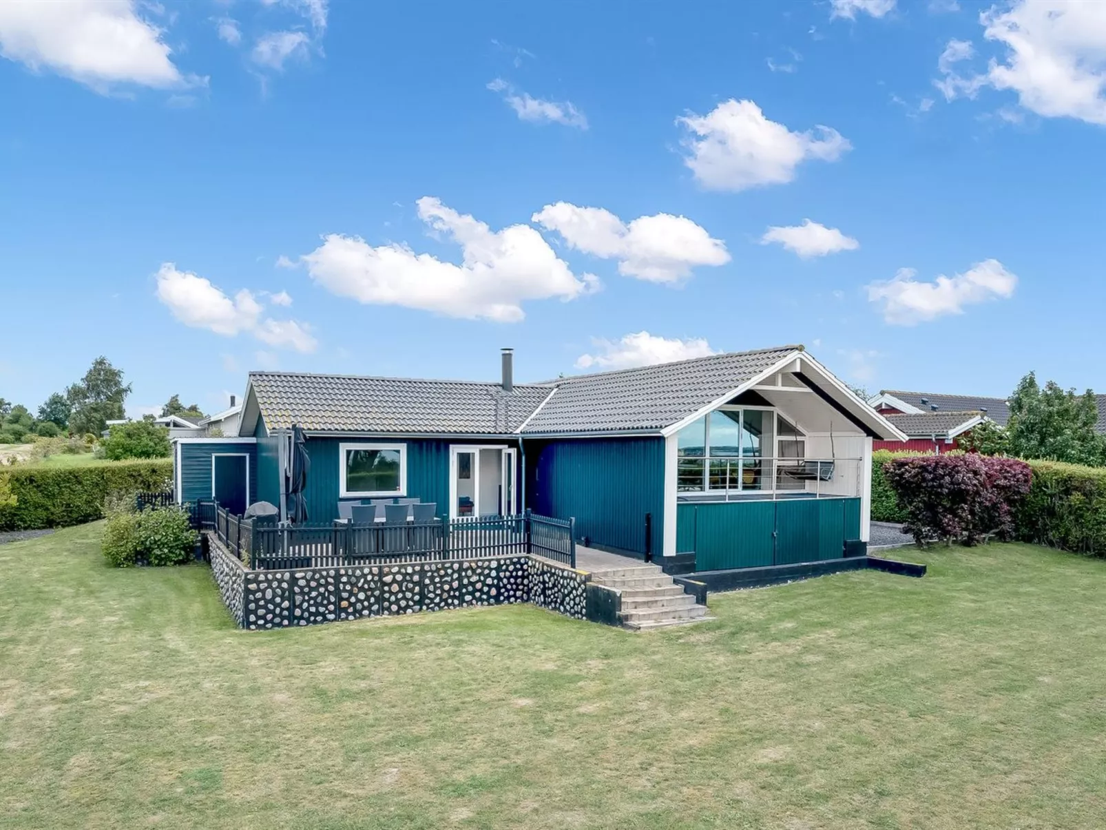 "Panu" - 2.1km from the sea-Outside