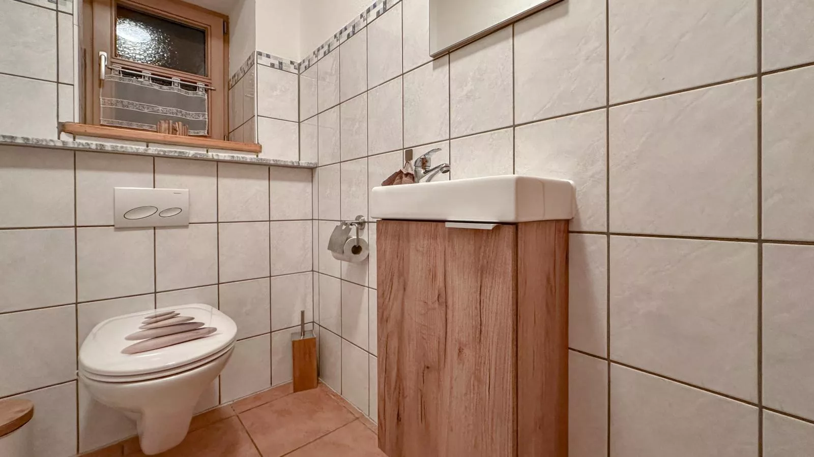Holzfurtner-Bathroom