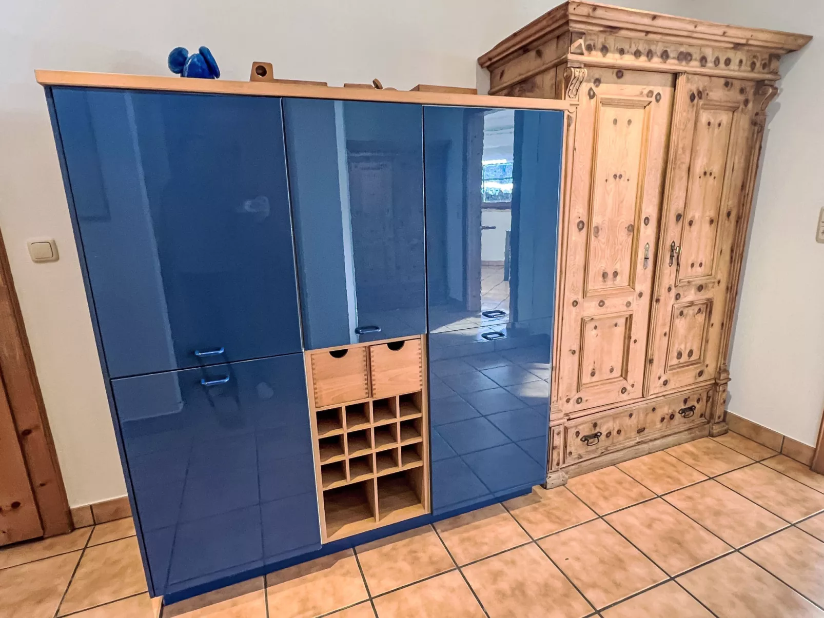 Blauer Elefant-Dedans