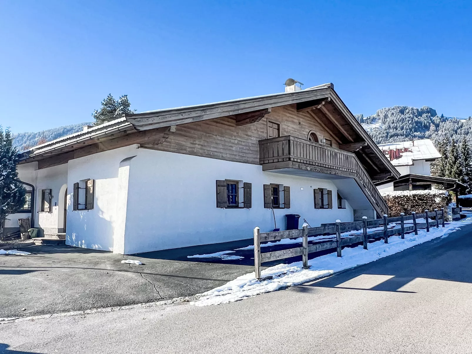 Blauer Elefant-Dehors