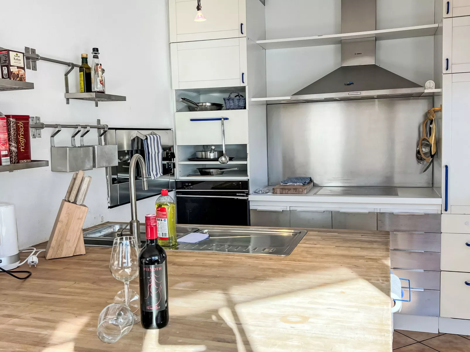 Blauer Elefant-Dedans