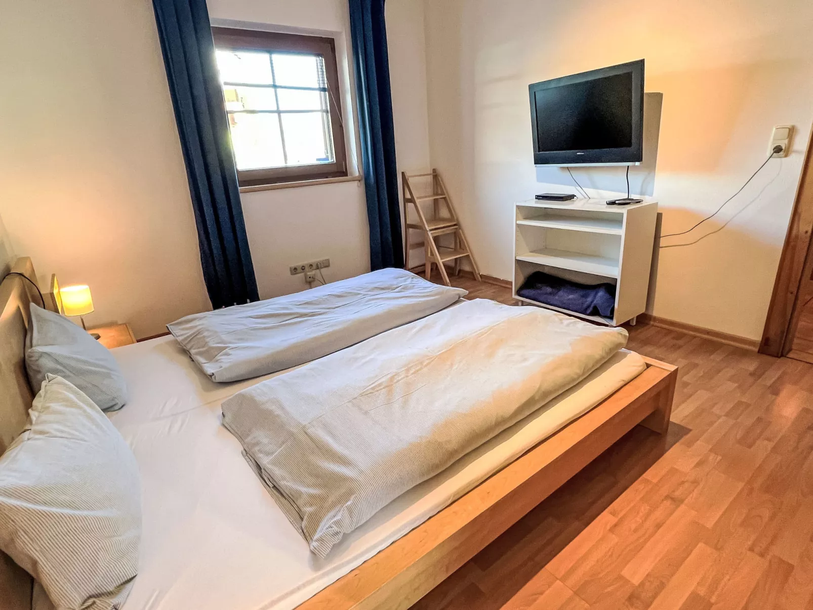 Blauer Elefant-Dedans