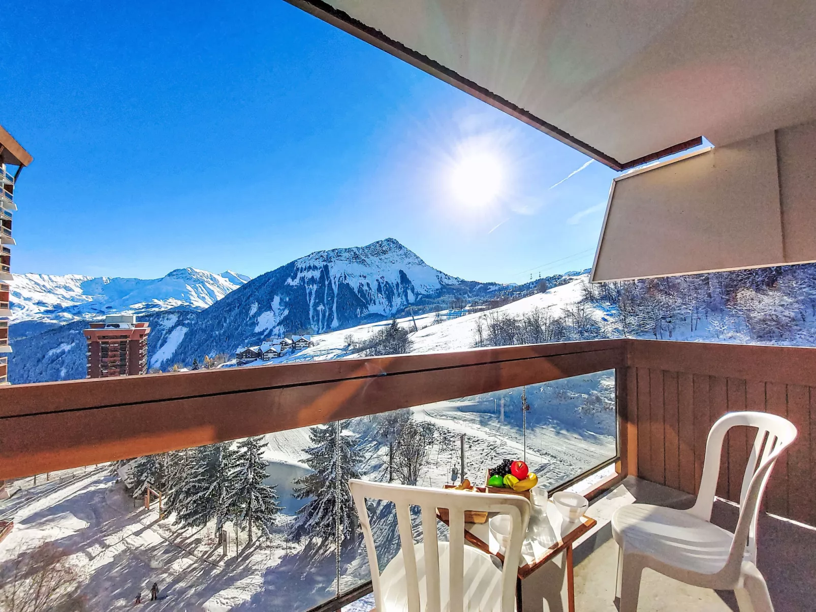 Vostok Zodiaque-Outside