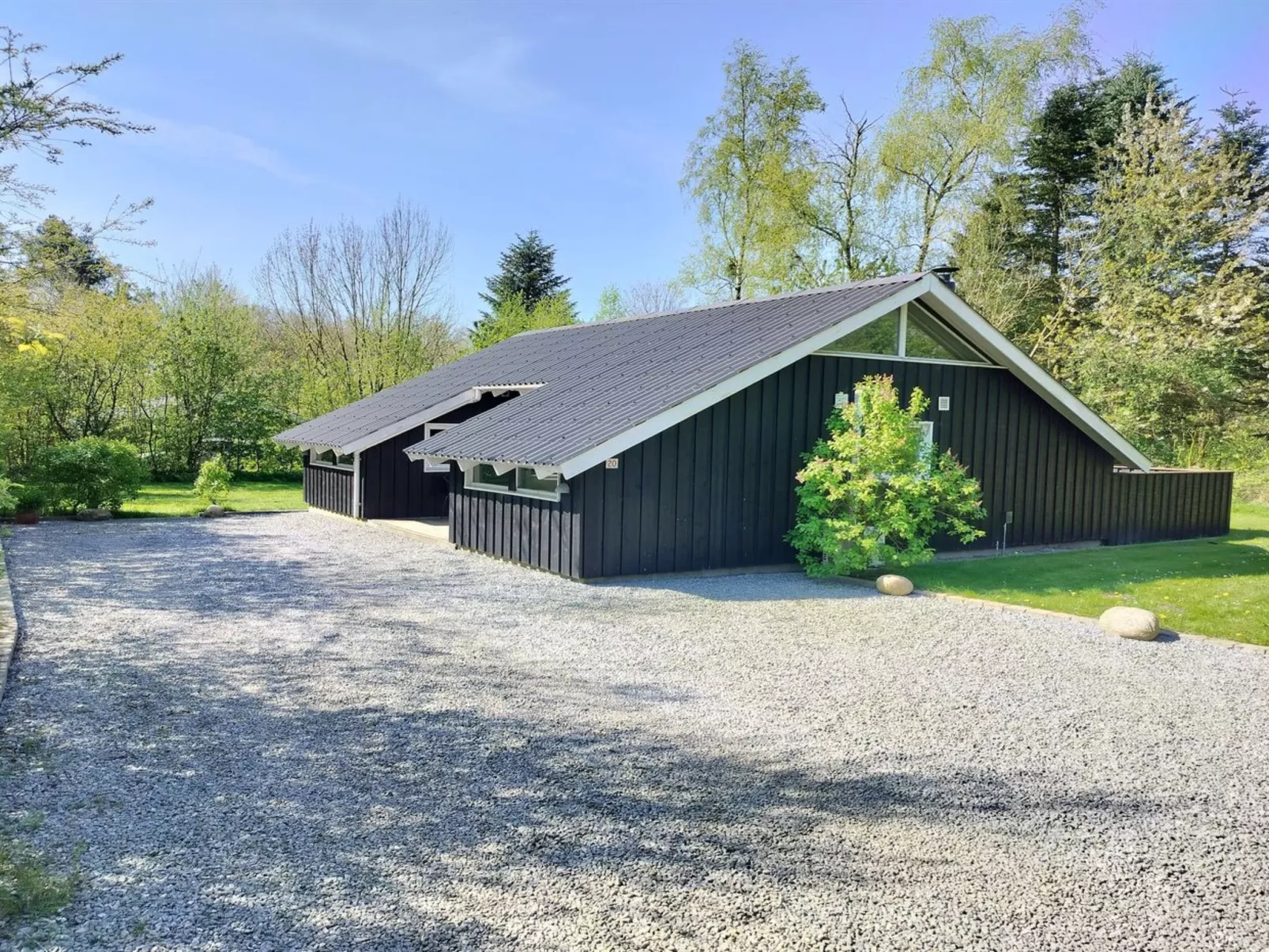 "Nedelko" - 30km from the sea