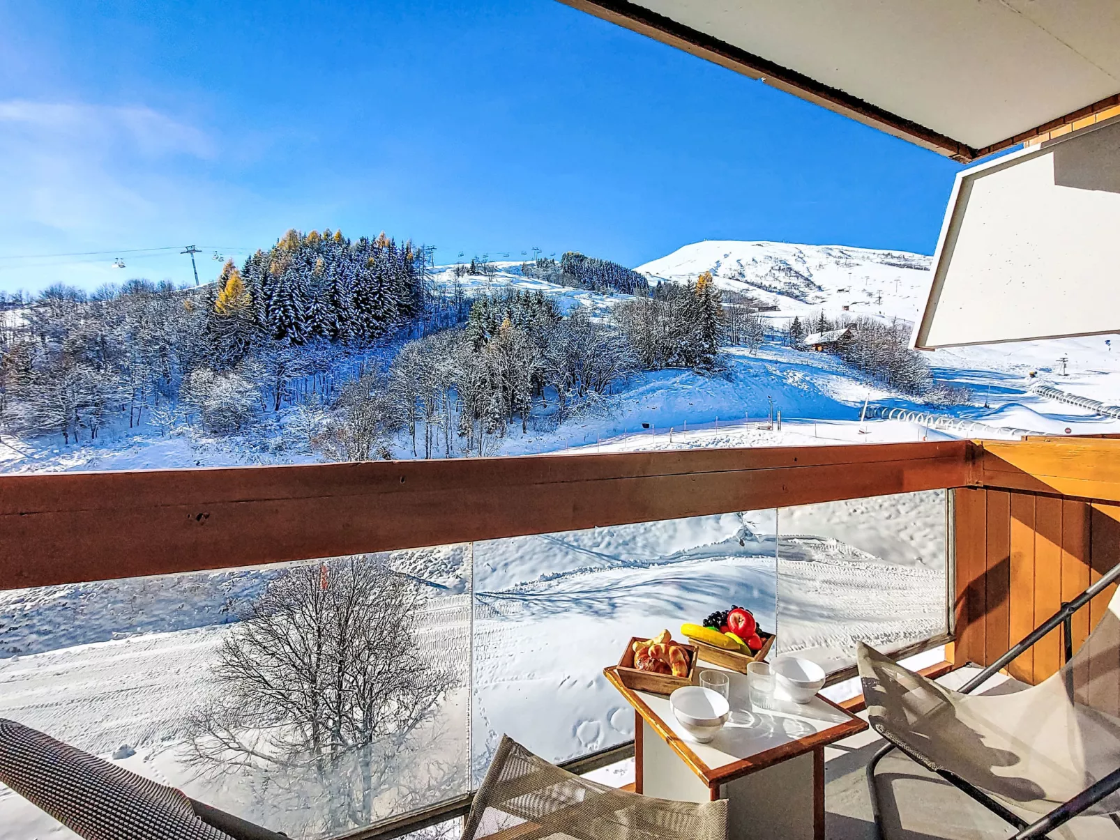 Vostok Zodiaque-Outside