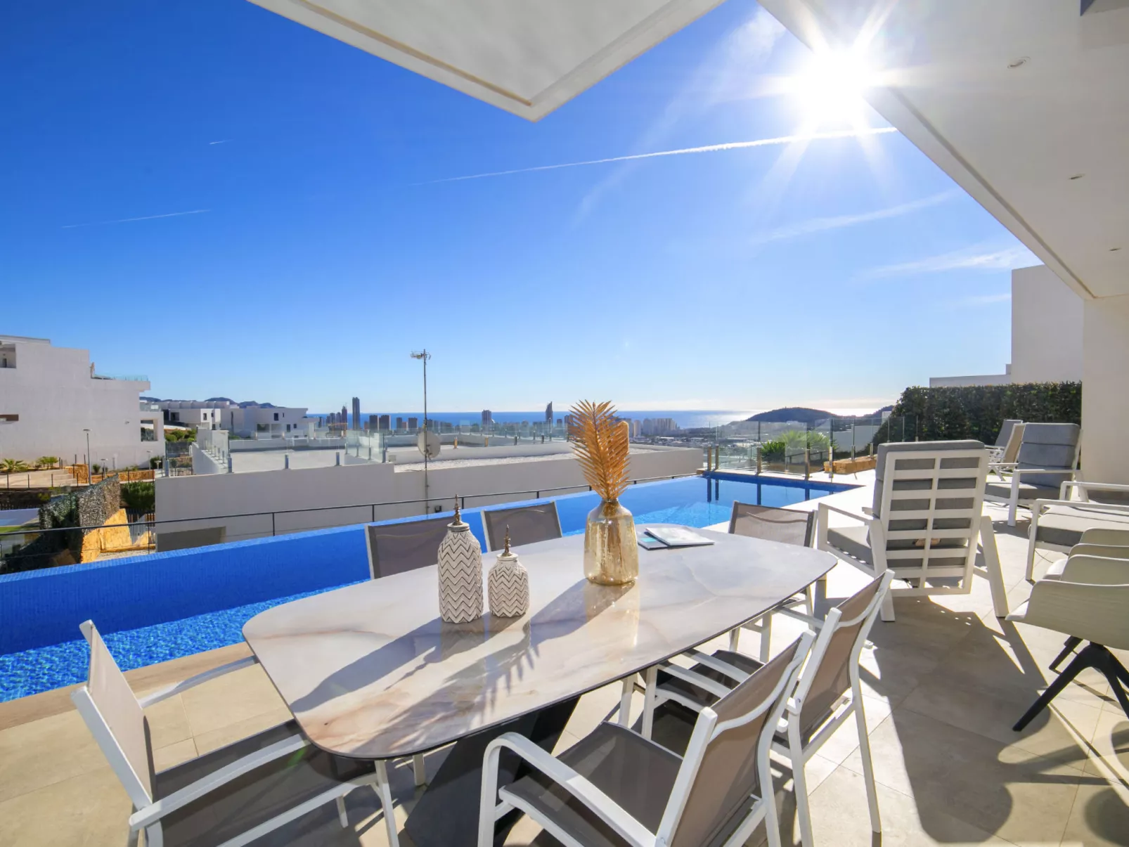 Villa Perla-Draußen