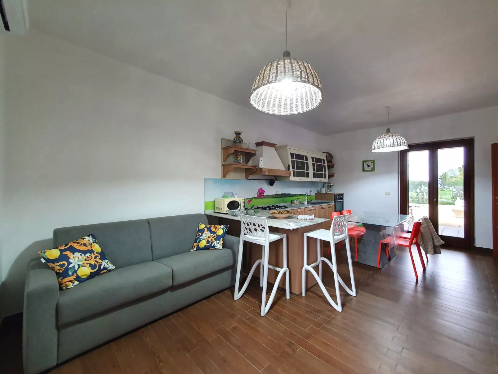 Scrusciu do vientu-Dedans