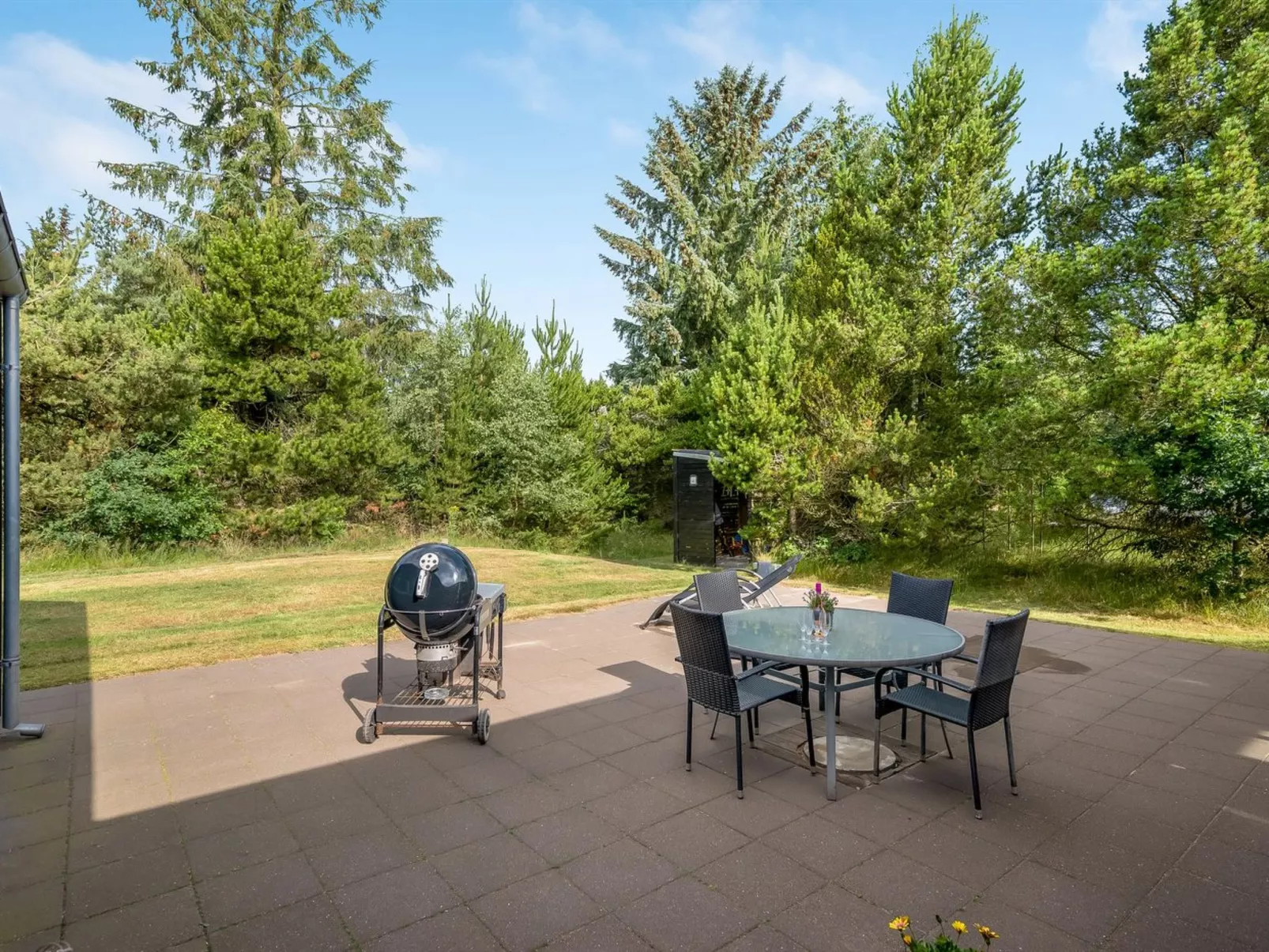 "Jonka" - 2km from the sea-Outside