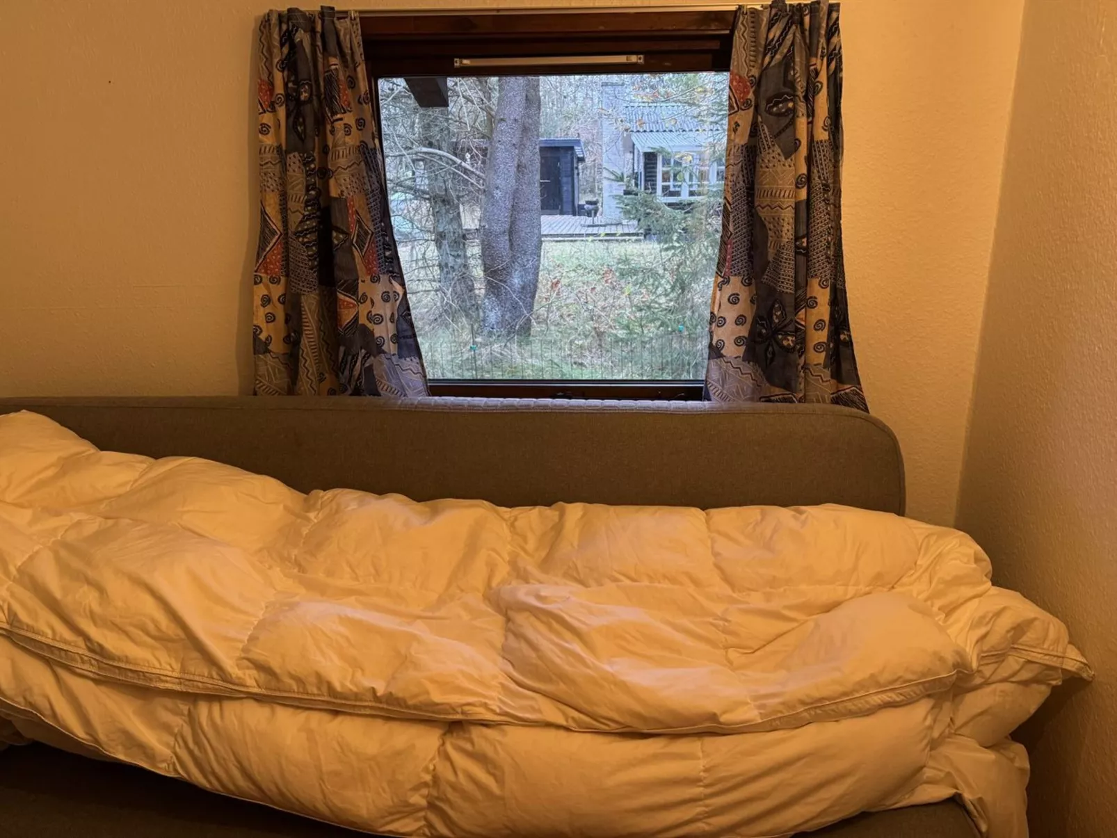 "Lökea" -  from the sea-Dedans