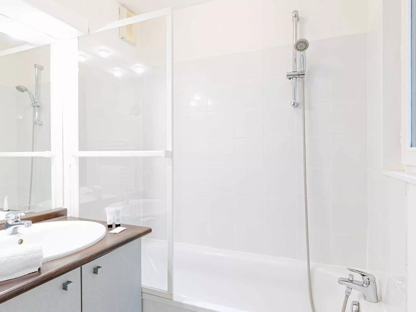 Les Rives Marines-Dedans