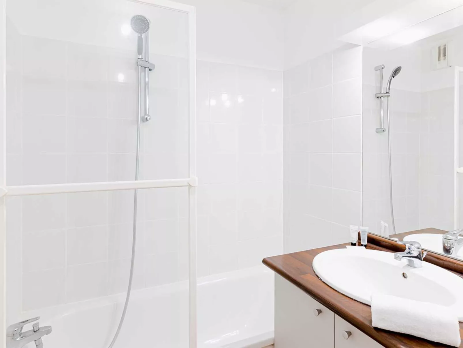 Les Rives Marines-Dedans