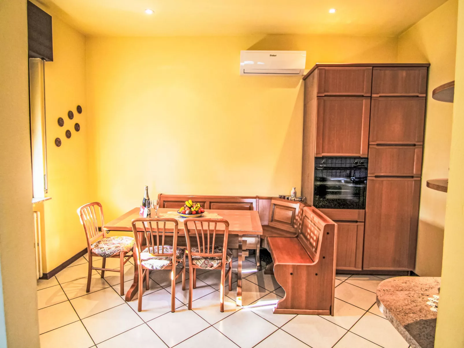 Green Heaven-Drinnen