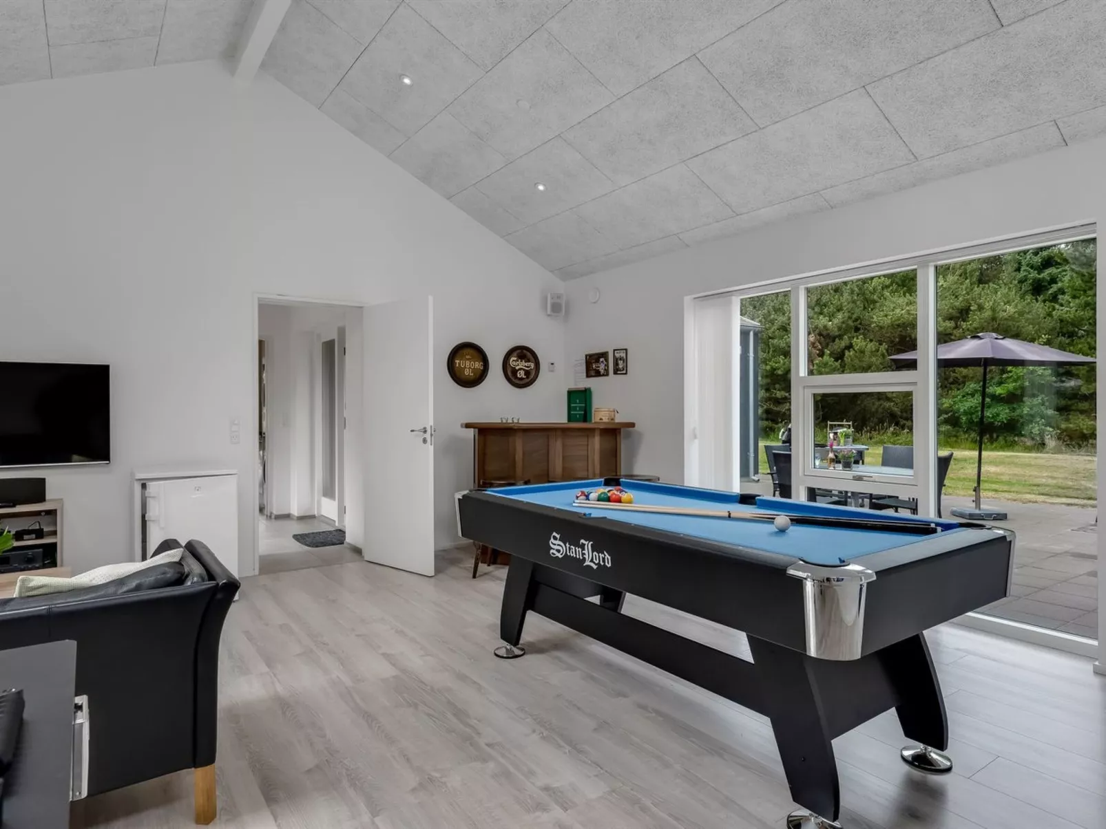 "Jonka" - 2km from the sea-Inside