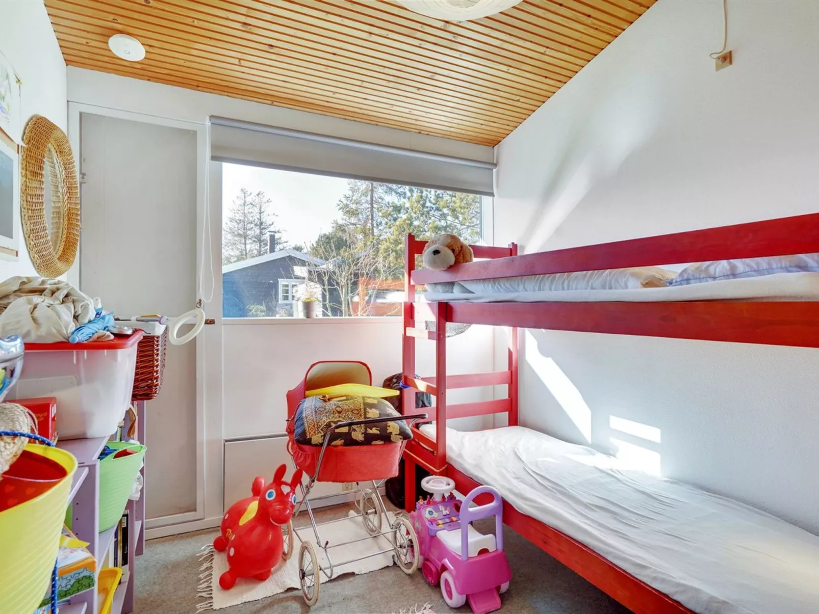 "Odstanus" - 575m from the sea-Drinnen