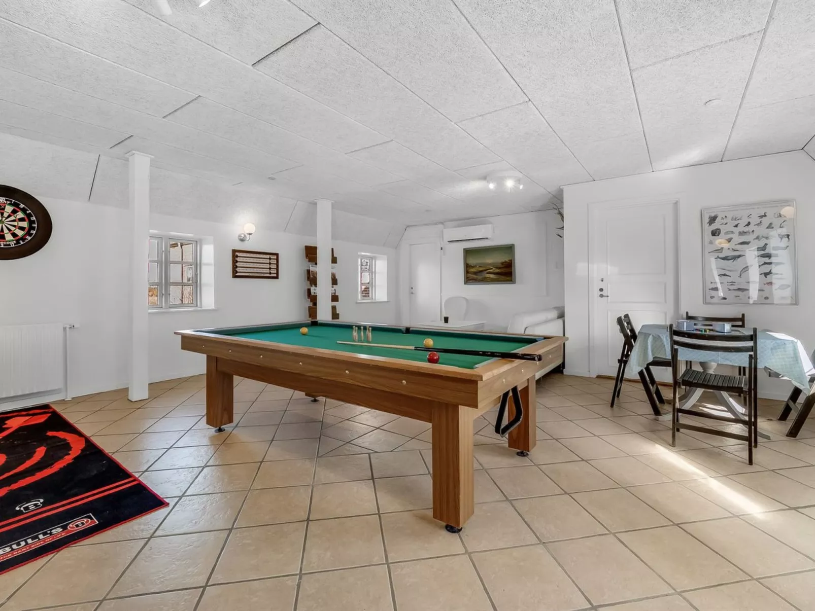 "Brigitte" - 1.3km to the fjord-Inside