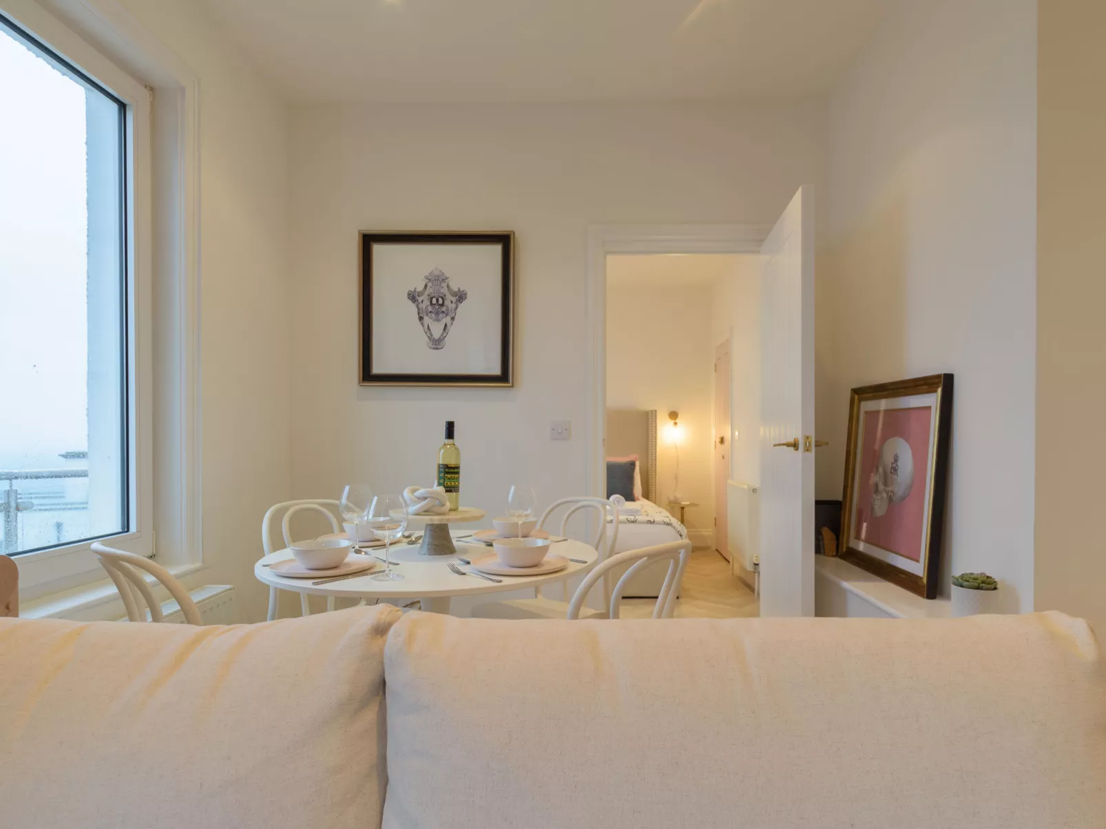 4 Ocean Heights-Dedans