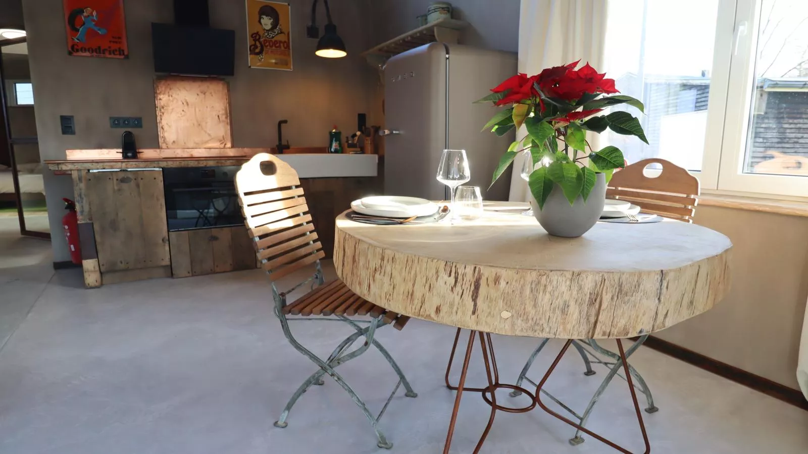 Chez Brigitte-Dining room