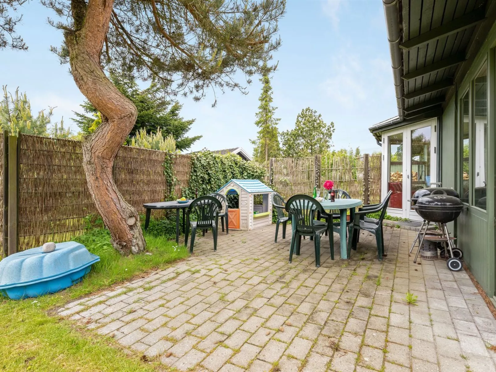 "Odstanus" - 575m from the sea-Draußen