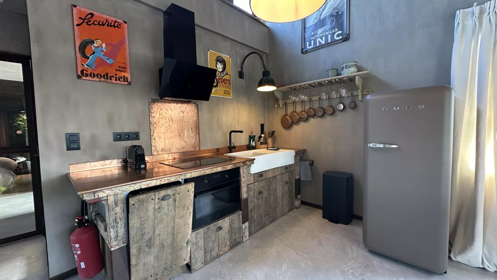 Chez Brigitte-Kitchen